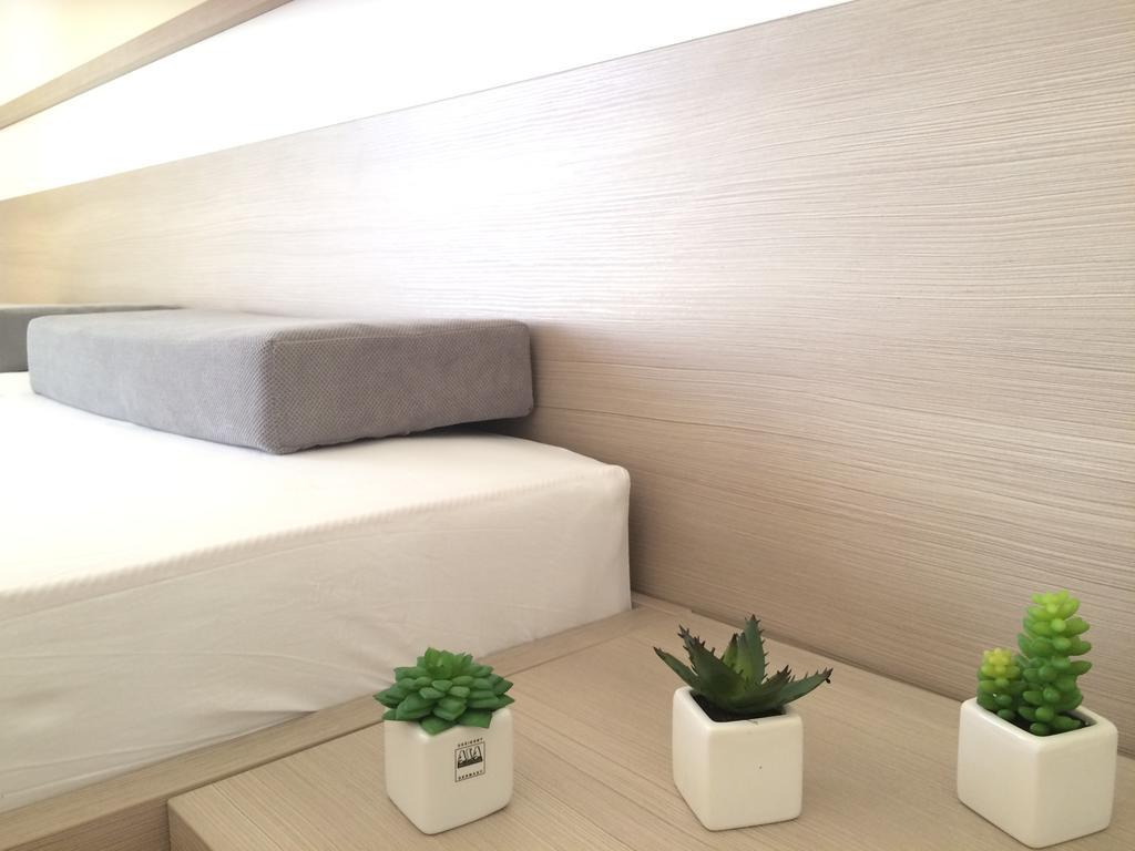 Apartmani Adriatic Ana ノヴァリャ エクステリア 写真